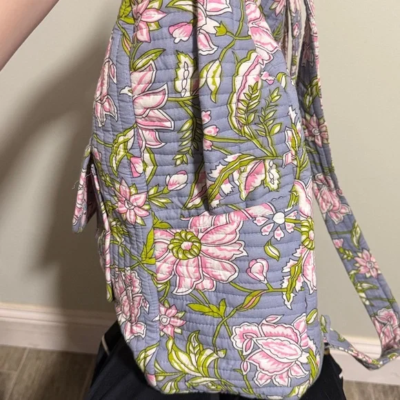 Erin Made Emma Quilted backpack🌸 - Picture 5 of 10